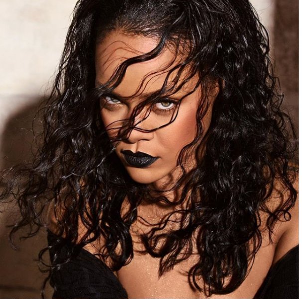 Rihanna'nın parti tarzı