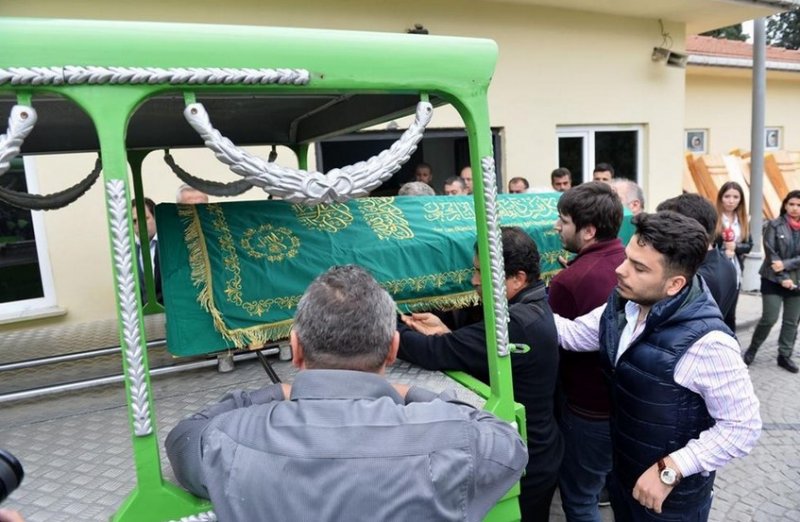 Cem Garipoğlu için cenaze töreni