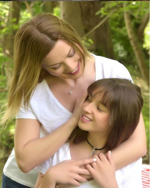 Arzu Yanardağ'ın kızı büyüdü 