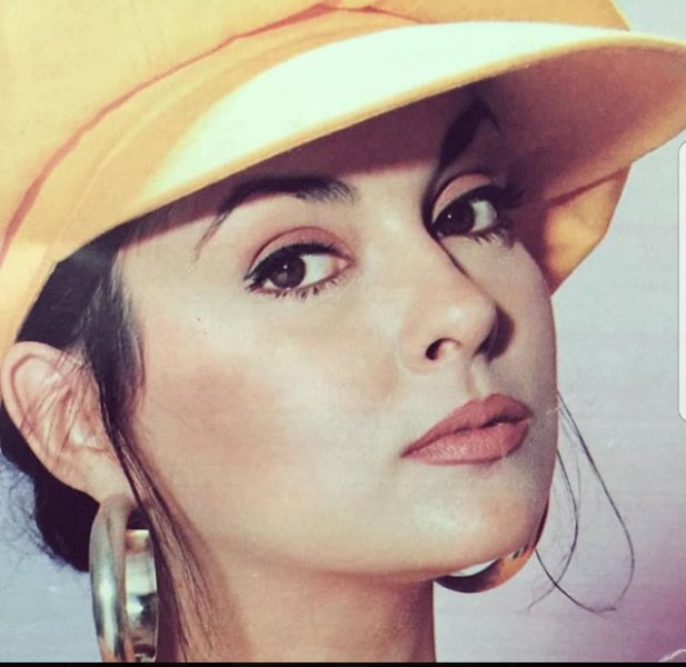 Eski Türkiye güzeli Aydan Şener yıllara meydan okuyor 