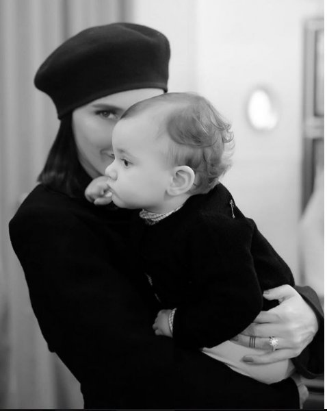 Gülşen'in oğlu 2 yaşına bastı 