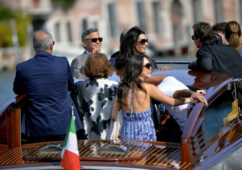 3 gün önce başlayan düğüne Hollywood akın etti