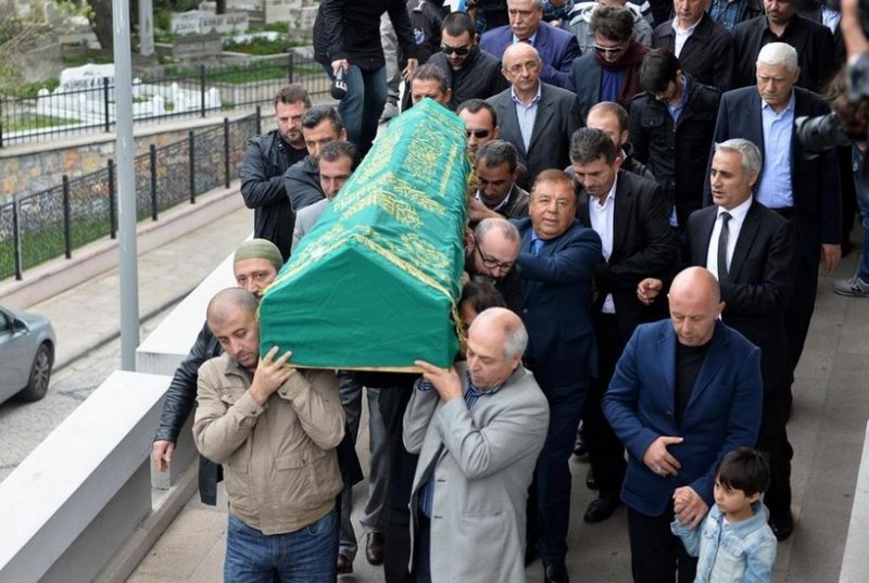 Cem Garipoğlu için cenaze töreni