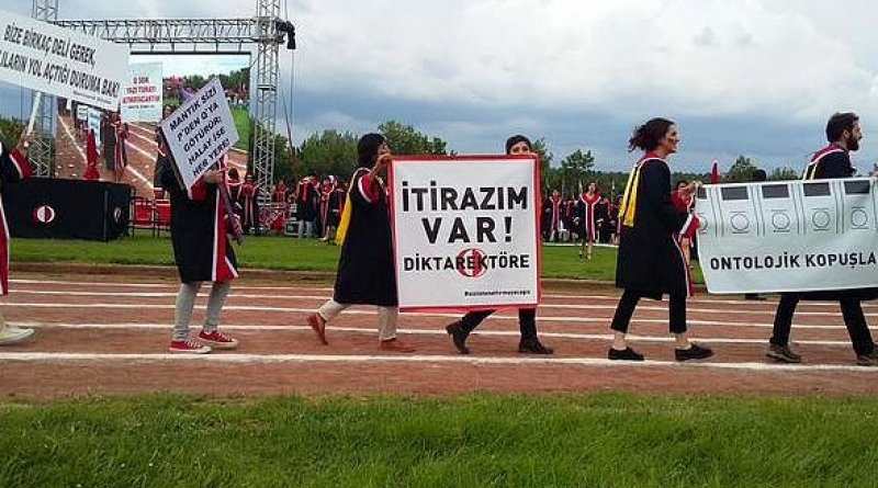 ODTÜ'de mezuniyet töreni yapıldı