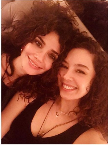 Azra Akın: Kalbimi çalan iki erkek