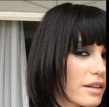 Serenay Sarıkaya imaj değiştirdi 