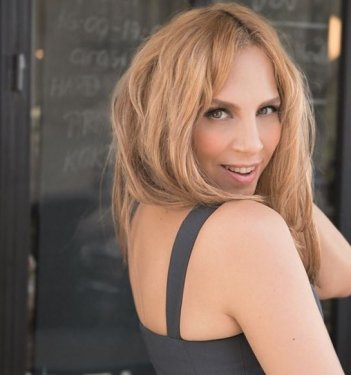 Sertab Erener 50 yaşına girdi 