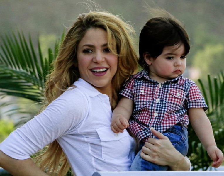 Shakira'nın oğlu Milan babası Gerard Pique'nin izinde