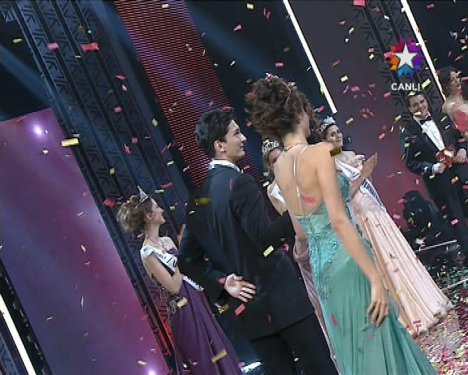 Miss Turkey 2012 güzeli Açelya Samyeli Danoğlu