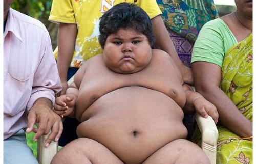 6 yaşında 92 kilo