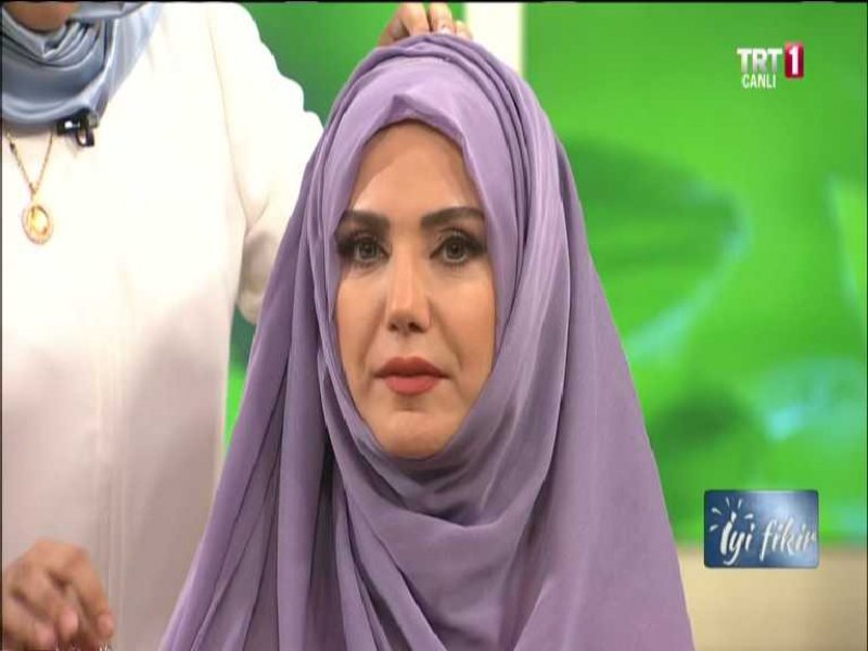 Ece Erken tesettüre girdi