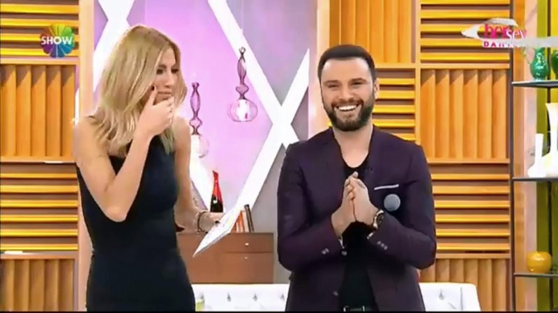 Çağla Şikel'in hapşırma krizi alay konusu oldu