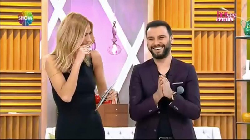 Çağla Şikel'in hapşırma krizi alay konusu oldu