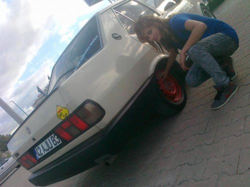 Tofaş kızları nefes kesti