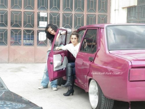 Tofaş kızları nefes kesti