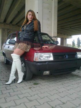 Tofaş kızları nefes kesti