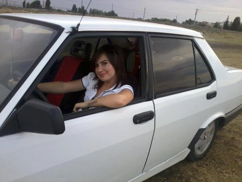 Tofaş kızları nefes kesti