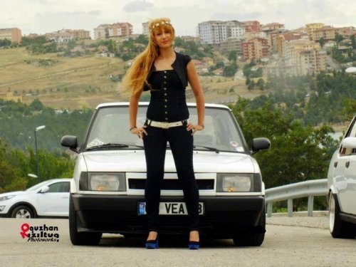 Tofaş kızları nefes kesti