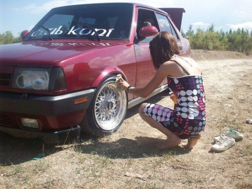 Tofaş kızları nefes kesti