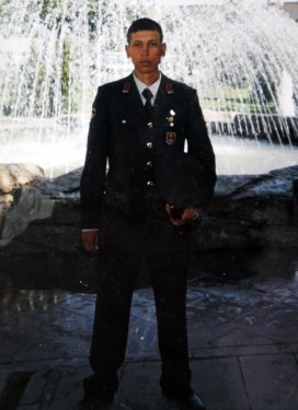 Türkiye 13 şehidine ağlıyor