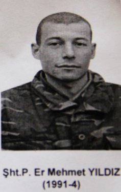 Türkiye Eruh'ta şehit olan askerlere ağlıyor