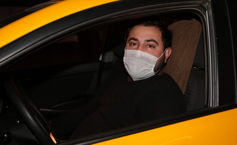 Tuzla'da kaçak kimyasal madde dökülen alan görüntülendi