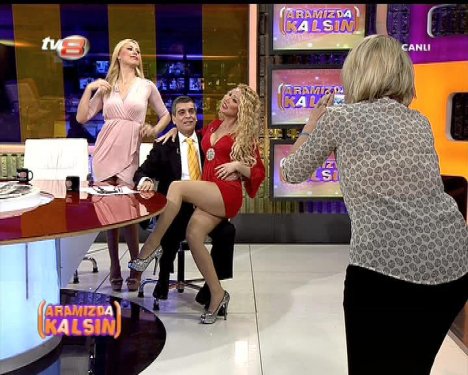 Cicişler Sacit Aslan'ın kucağında poz verdi 