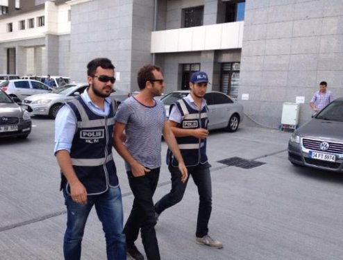 Uyuşturucudan gözaltına alınan ünlüler