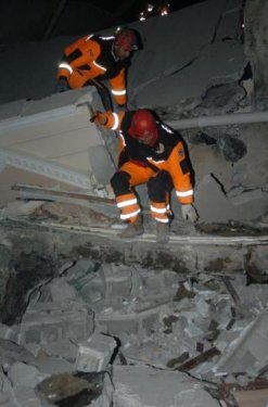 Van'da 5.6'lık deprem 