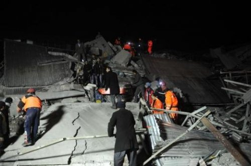 Van'da 5.6'lık deprem 