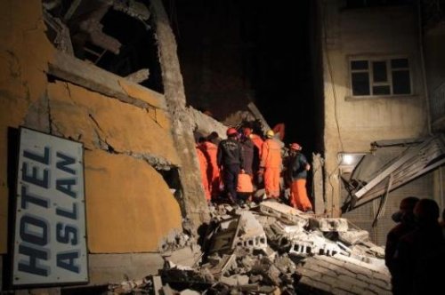 Van'da 5.6'lık deprem 