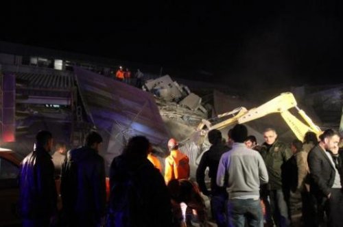 Van'da 5.6'lık deprem 