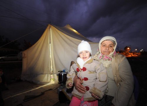 Van'da kar yağışı başladı