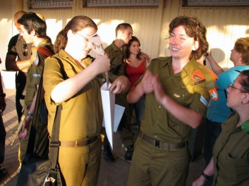 YPG saflarına katılan İsrailli Gillian Rosenberg