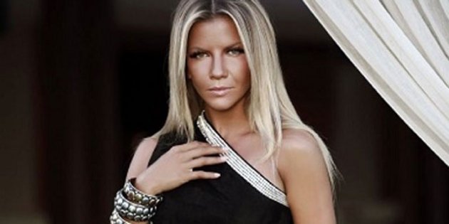 İkoncan Ivana Sert yaz sezonunu açtı