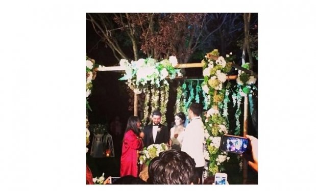 İrem Derici Rıza Esendemir'le evlendi