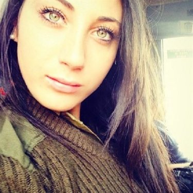 İsrailli kadın askerler