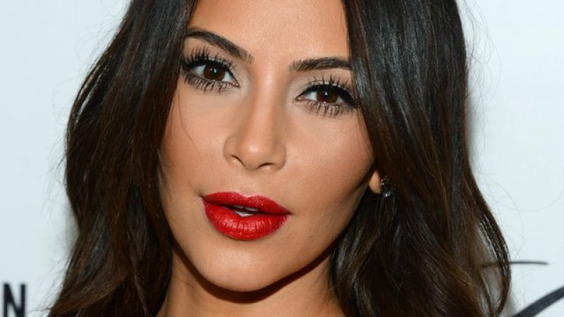 Ermeni güzel Kim Kardashian saldırıya uğradı