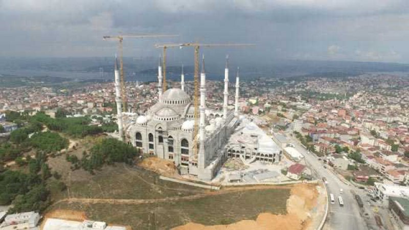 Çamlıca Camisi'nin kaba inşaatı bitti
