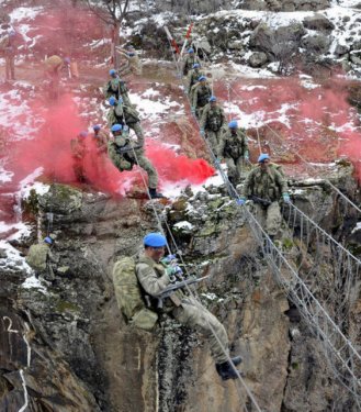 Mehmetçik'in dünyasından çok özel kareler
