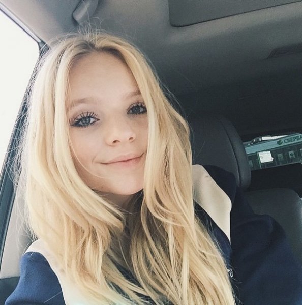 Liza Peskova'nın Instagram paylaşımlar