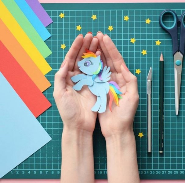 İç ısıtan kağıt oyma sanatı çalışmaları