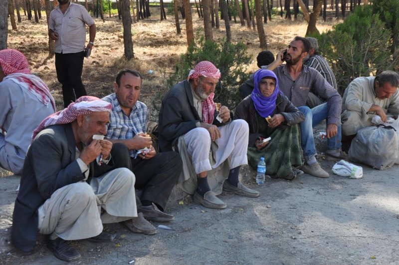 IŞİD'den kaçan Suriyeli Kürtler