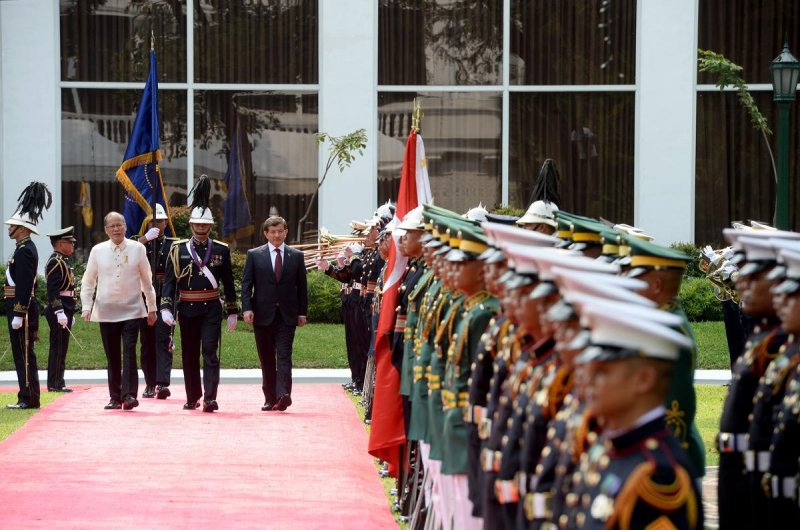 Başbakan Davutoğlu Filipinler’de