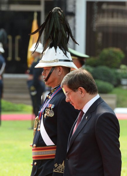 Başbakan Davutoğlu Filipinler’de