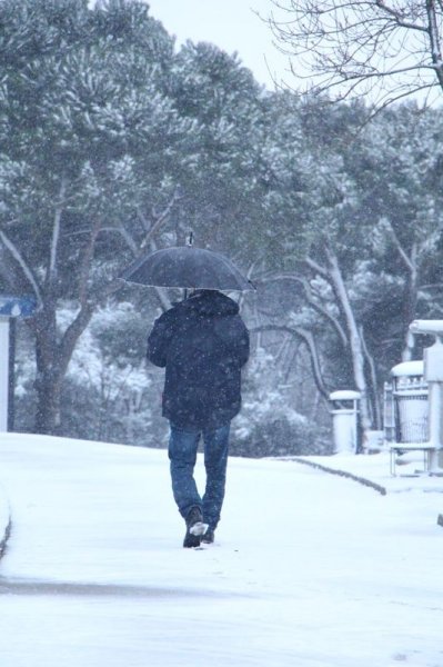 İstanbul'da kar yağışı etkili oldu