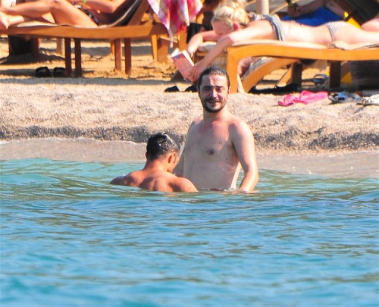 Ahmet Kural ve Murat Cemcir tatilde