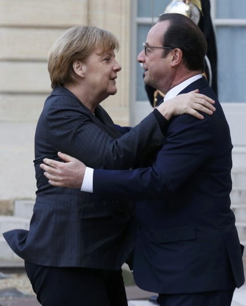 Dünya liderleri teröre karşı Paris'te