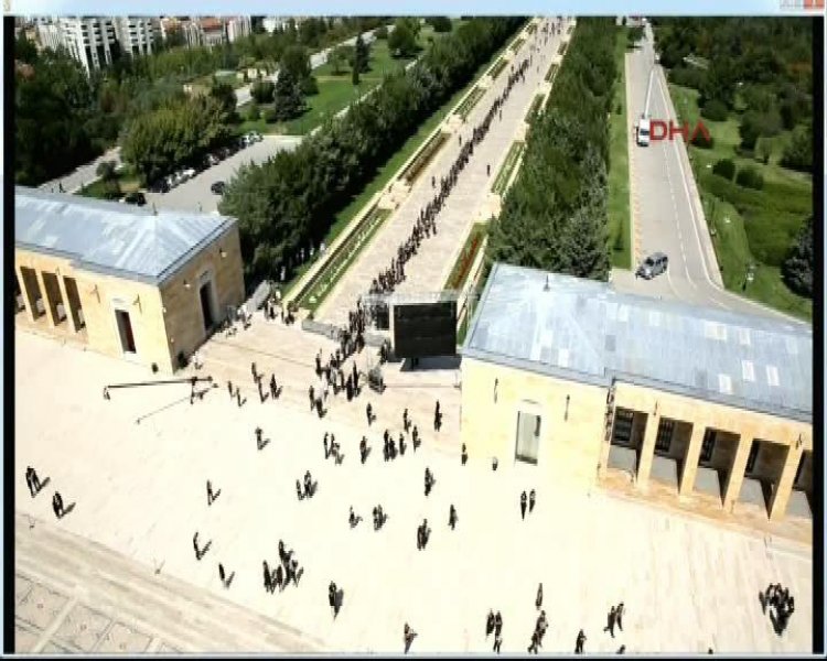 Anıtkabir'de rekor denemesinden görüntüler