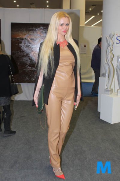 Yurdal Sert'in yeni İvana'sı Alexandra Tanais